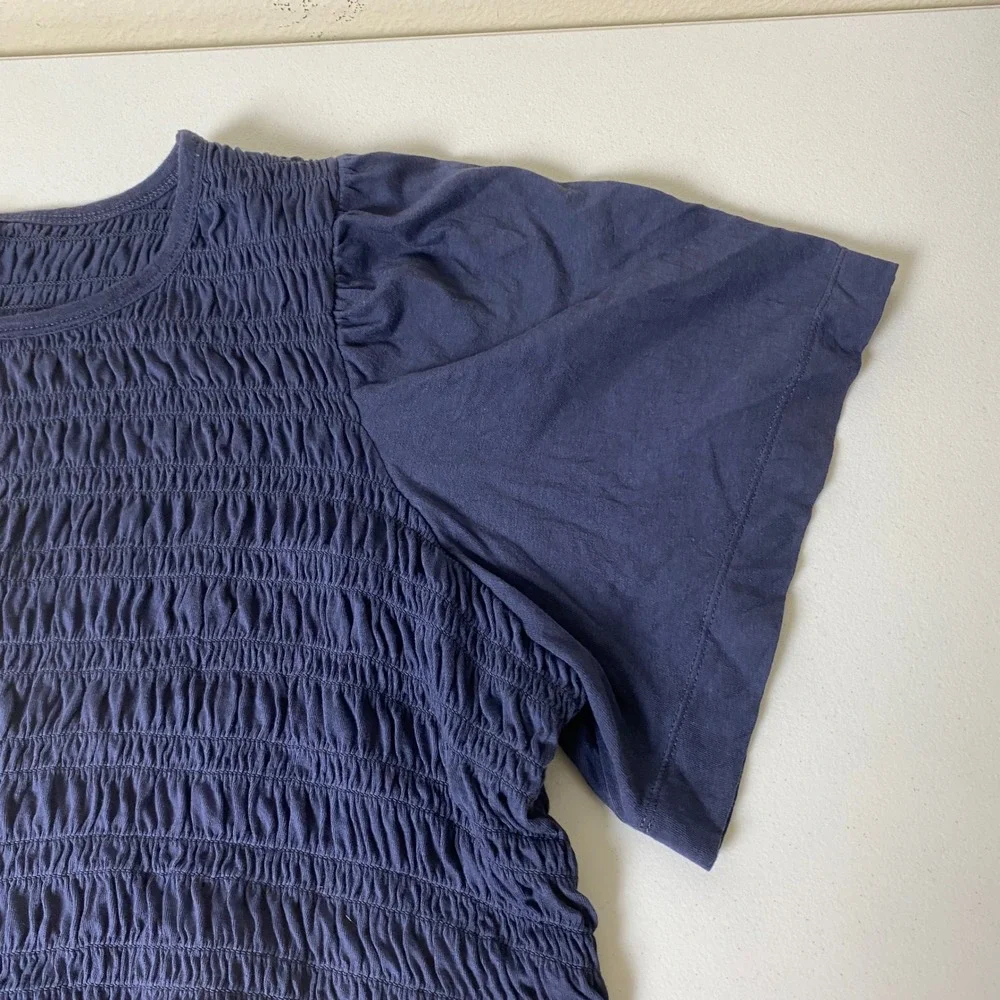 Old Navy Smocked Puff Sleeve Women Top XL Navy Blue Ruffle Hem Cotton Blouse